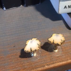 Kendra Scott Tessa studs